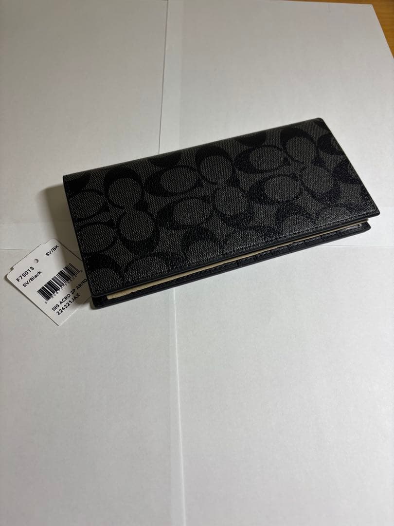 ネ*☆様 値下げ中✨未使用品✨Coach ブラック 長財布　16000円→929