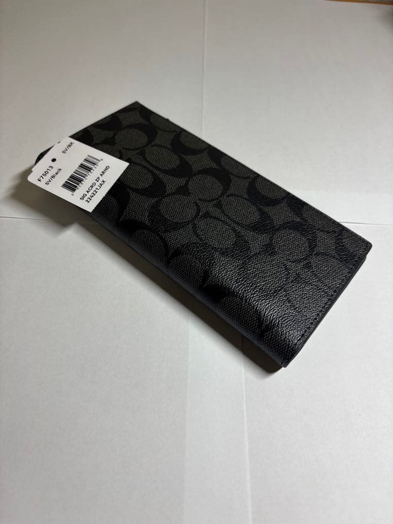 ネ*☆様 値下げ中✨未使用品✨Coach ブラック 長財布　16000円→929