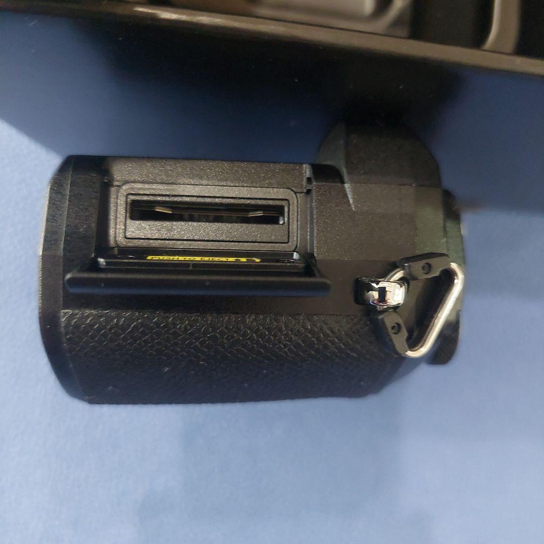 (ショット数2366枚 極上)オリンパス OM-D E-M5 Mark III