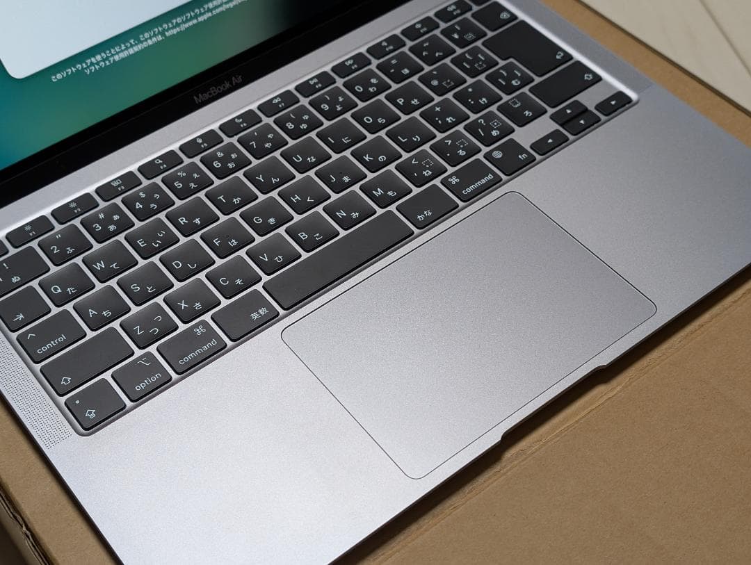 MacBook本体 Apple MacBook Air 13inch M1 256GB / 16GB