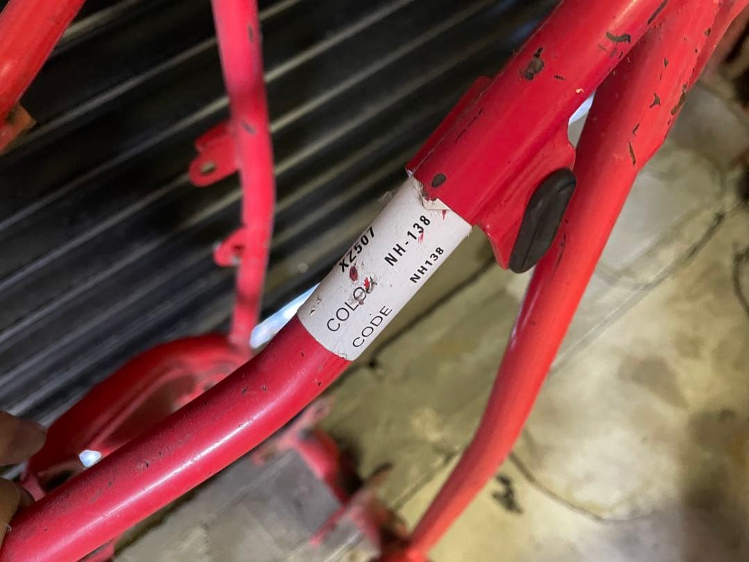 専用ホンダ　エイプ50 フレーム