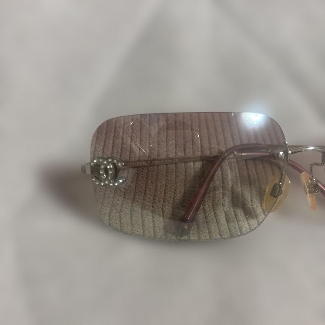 Chanel ビジュー付きグラデーションピンクサングラス