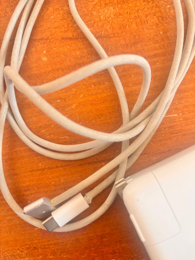 Macbook Pro M1 Pro 14インチ スペースグレイ512GB