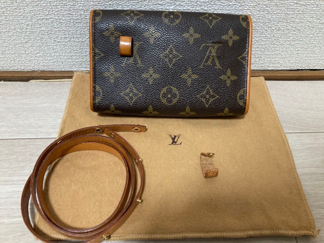 ルイ・ヴィトン モノグラム ボディバッグ ウエストポーチ !注意!一部破損あり!