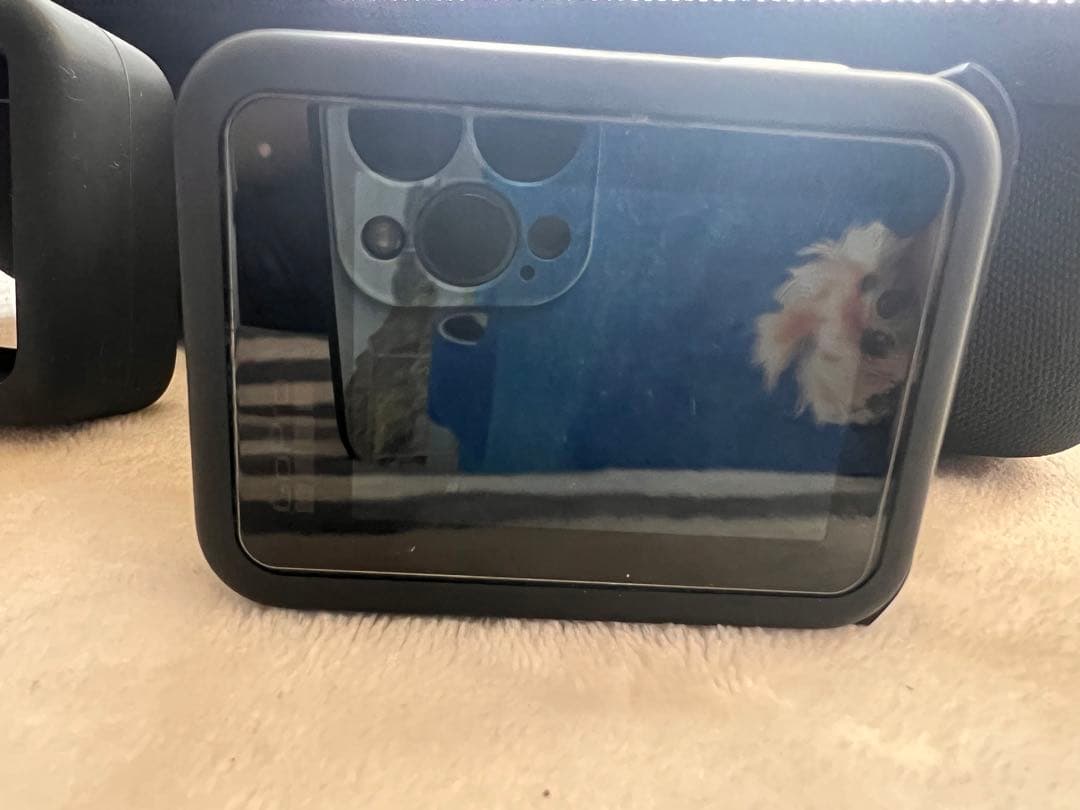 GoPro Hero 8 Black、バッテリーとアクセサリー付き。