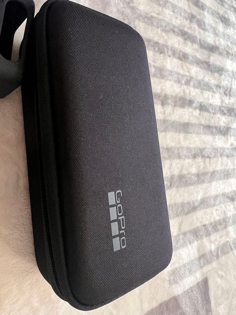 GoPro Hero 8 Black、バッテリーとアクセサリー付き。