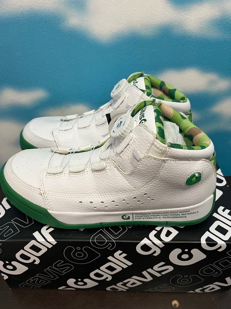 新品未使用グラビスゴルフシューズ　23センチダイヤル