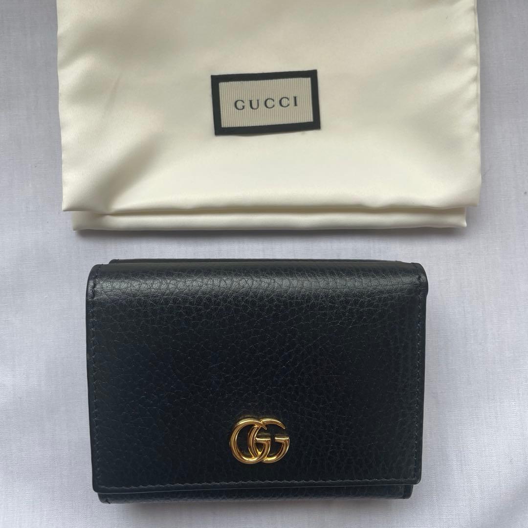 GUCCI ブラックレザー 三つ折り財布