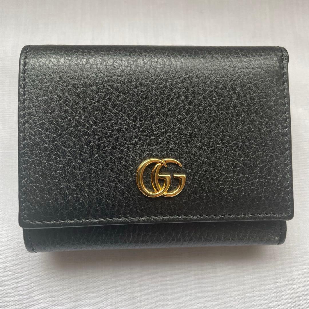 GUCCI ブラックレザー 三つ折り財布