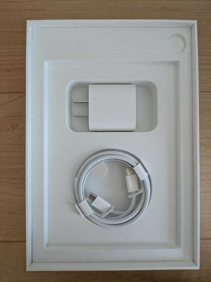 Vân Nguyễn様 Apple iPad mini 第7世代 スペースグレイ