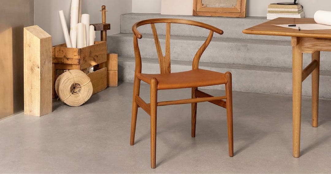 （美品）CH24 BIRTHDAY CHAIR 2022