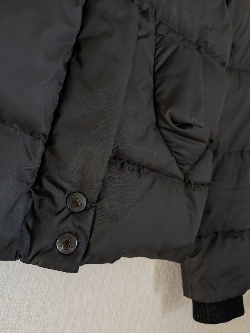 vivienne westwood ダウンジャケット オーブボタン 黒