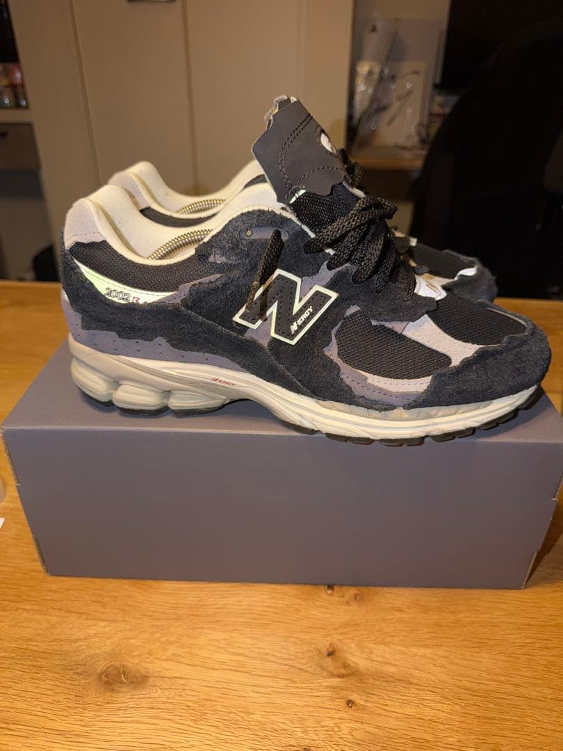 靴 New Balance 2002R Protection Pack 27cm