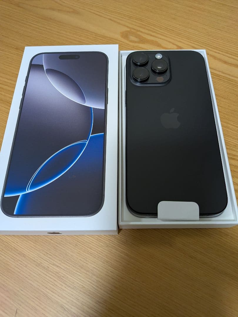 iPhone16 ProMax 256GB SIMフリー ブラックチタニウム