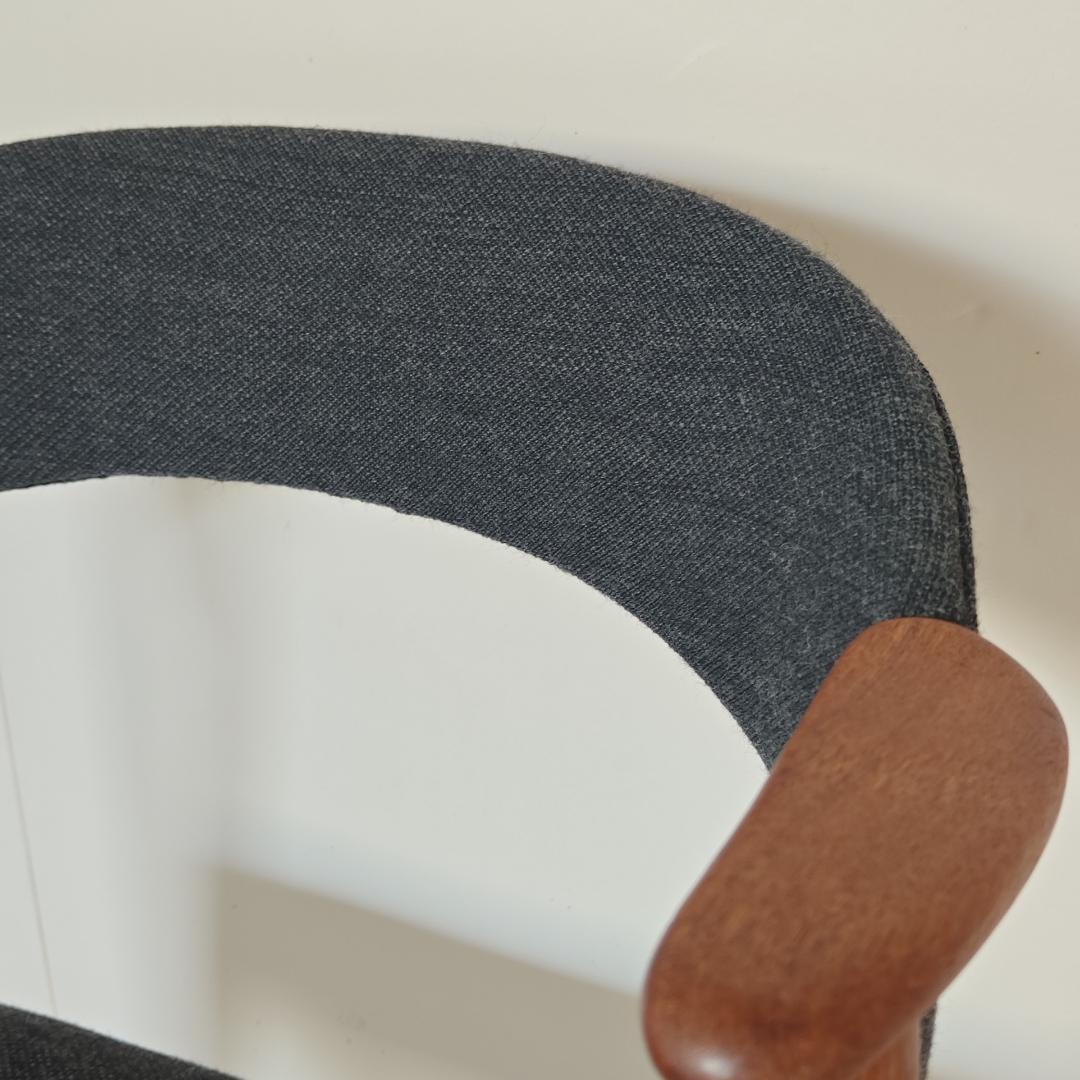 北欧ヴィンテージ　ネイルチェア　カイ・クリスチャンセン　model.32