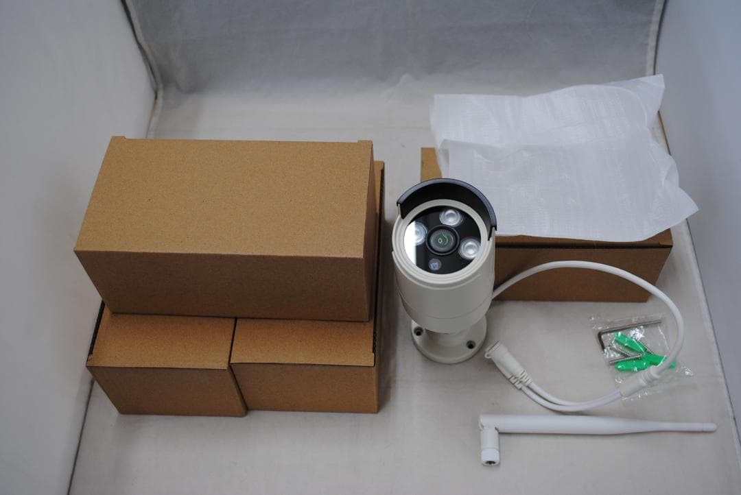 [1096] Hiseeu Wireless NVR Kit 防犯カメラセット