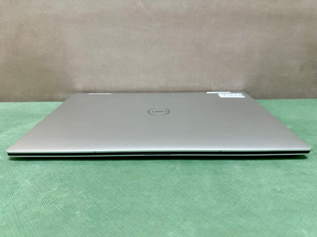 Windowsノート本体 DELL XPS 7390 2 in 1 i5 8GB 256GB |T318