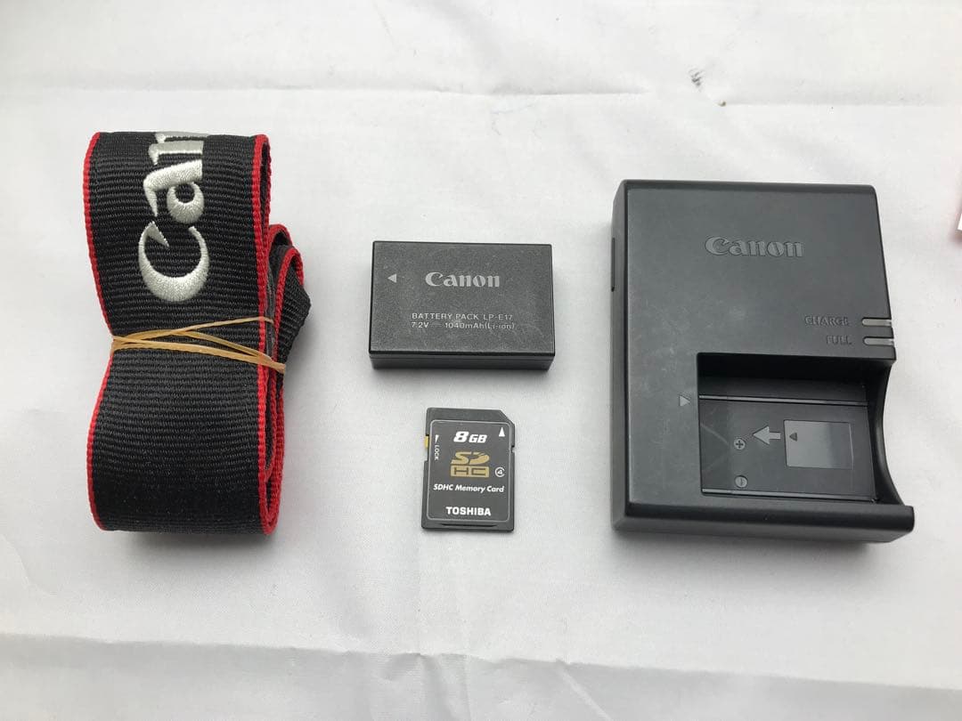 美品！Canon EOS 9000D ダブルズームレンズキット♪wifi搭載♪