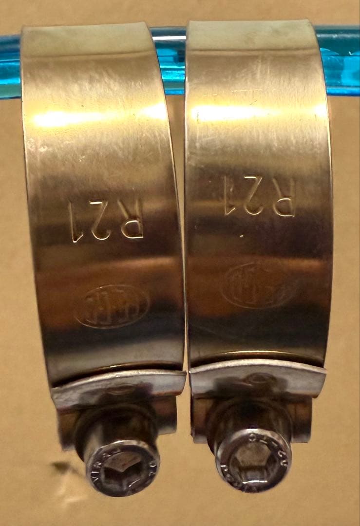 YZF-R1 09-14 アクラポビッチ/カーボン スリップオンマフラー/ヤマハ