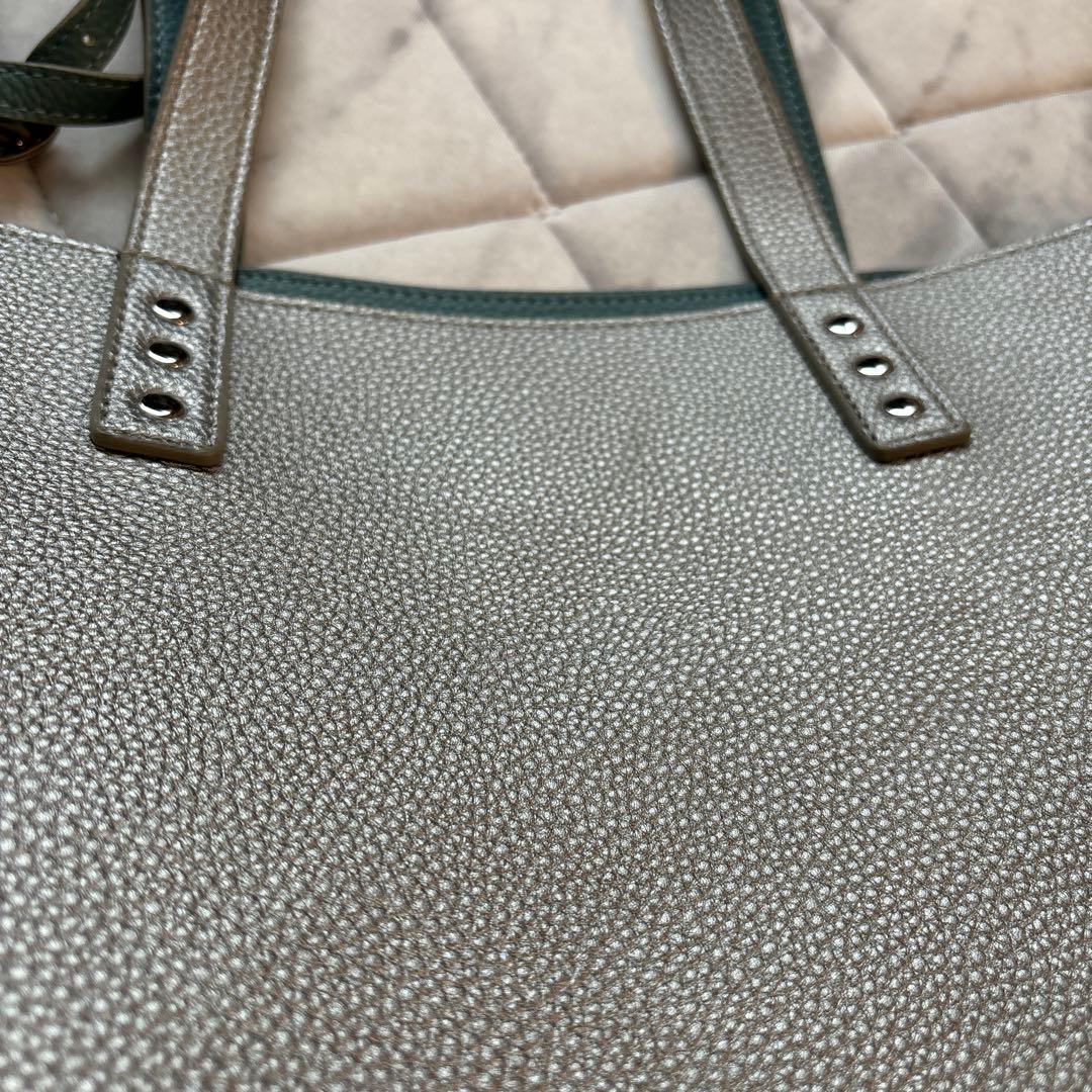 ハロッズらリバーシブルバッグ ポーチ付き新品