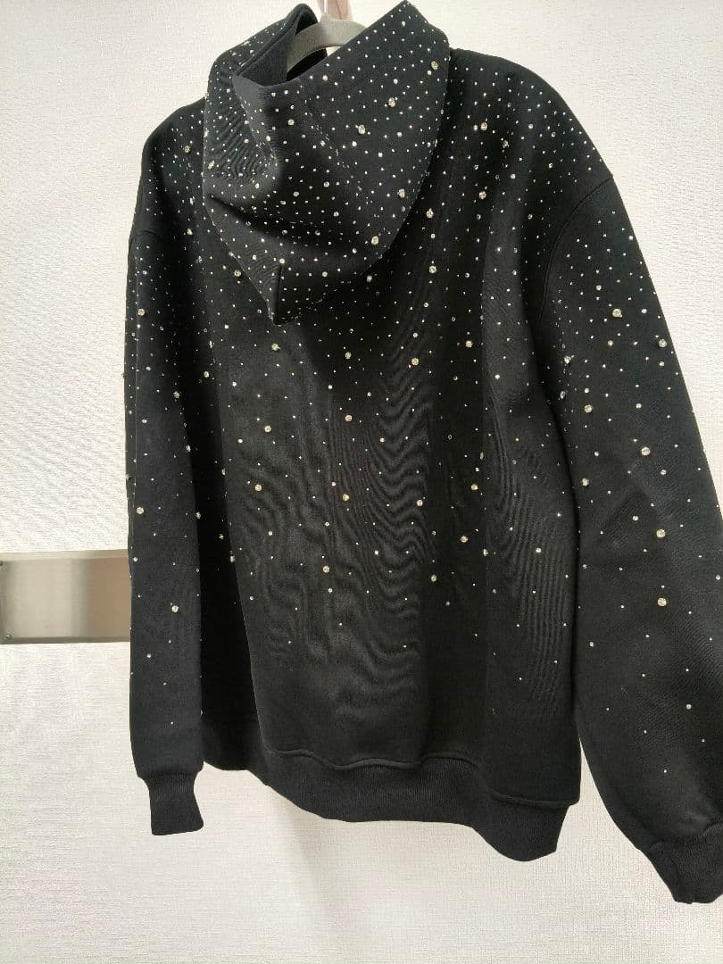 VYBES スパンコール　ラインストーン 光る 早い者勝ち！