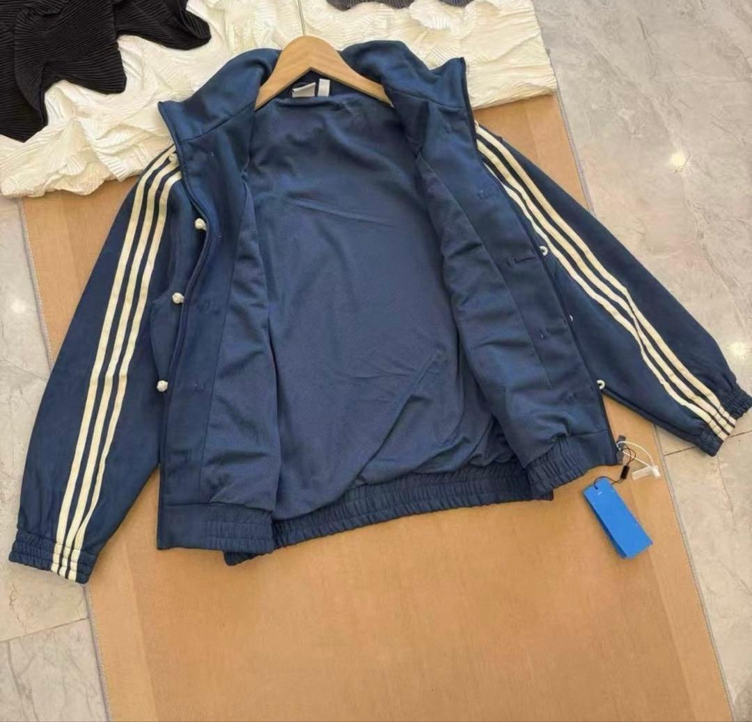 S 海外限定adidas originals スエード トラックジャケット　紺