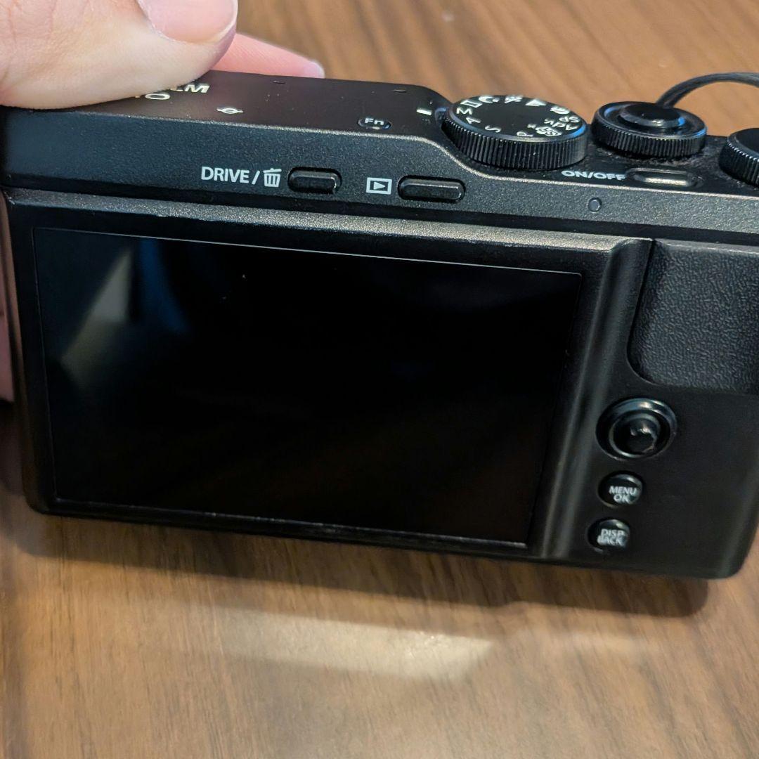 FUJIFILM XF10 ブラック
