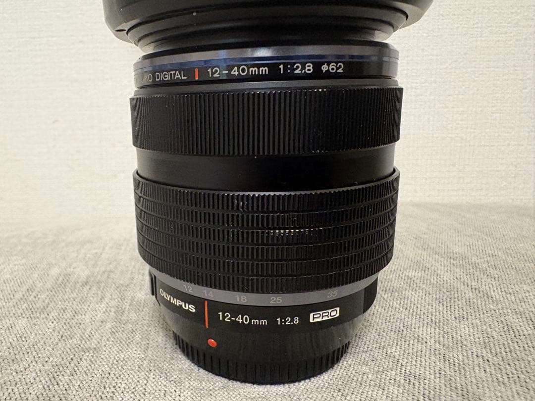ペンタ様OLYMPUSM.ZUIKODIGITAL12-40mmf2.8 PRO