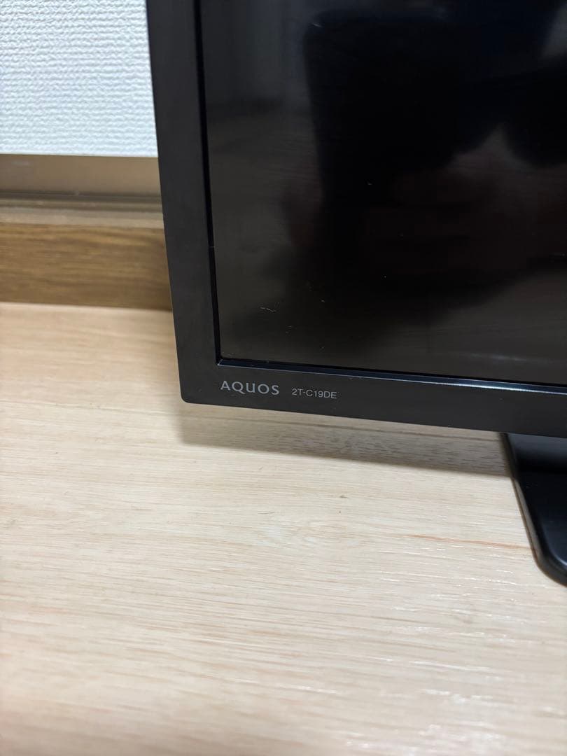 SHARP AQUOS 19型液晶テレビ 2T-C19DE-B 2022年製