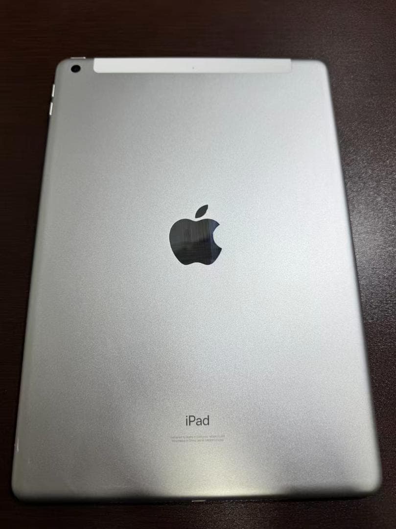 iPad(第8世代) 10.2インチ 128G simフリー