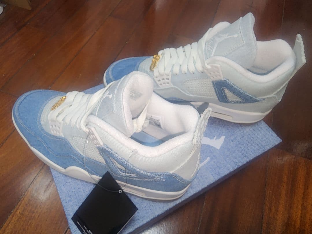Air Jordan 4 デニム/ホワイト　新品未使用