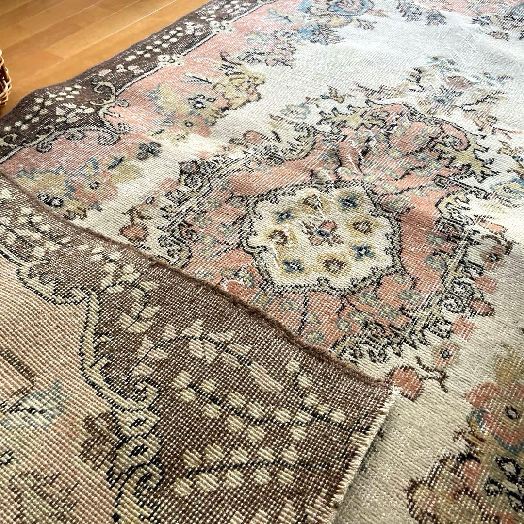 118×207 フローラルメダリオン　スモーキーピンク　トルコヴィンテージラグ