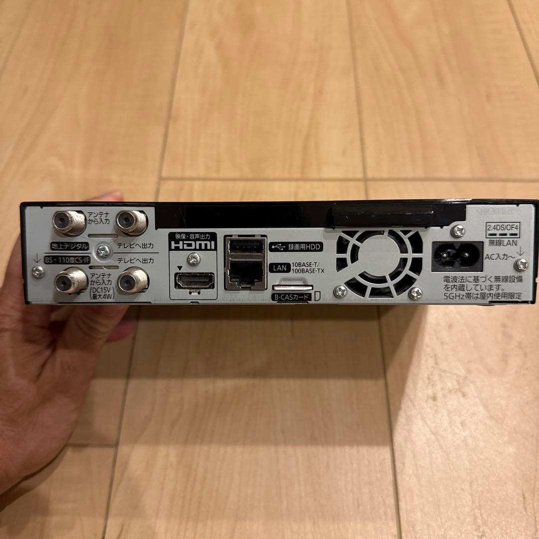 HDDレコーダー付　プライベート・ビエラ UN-10T8-W