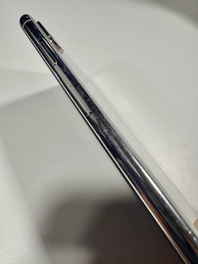 【美品】Apple iPhone XS シルバー 256GB バッテリー100%