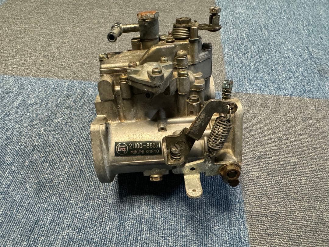 ソレックスキャブレター1基　トヨタ純正　当時物　旧車　送料無料