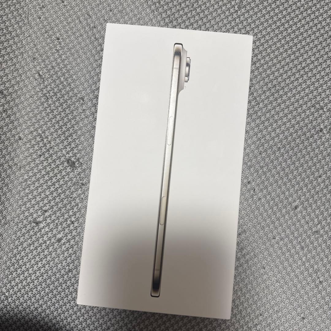 新品・未開封 iPhone17Air 512GB SIMフリー