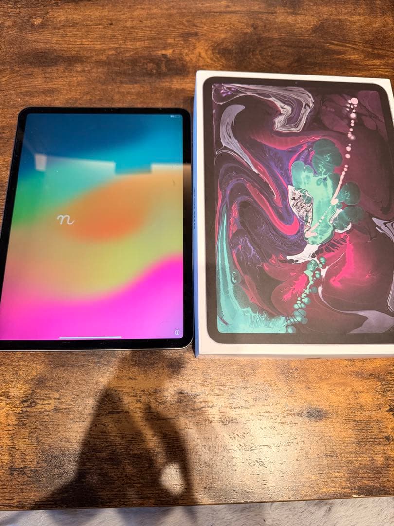 Apple 11インチiPad Proスペースグレー 本体 キーボード付きカバー