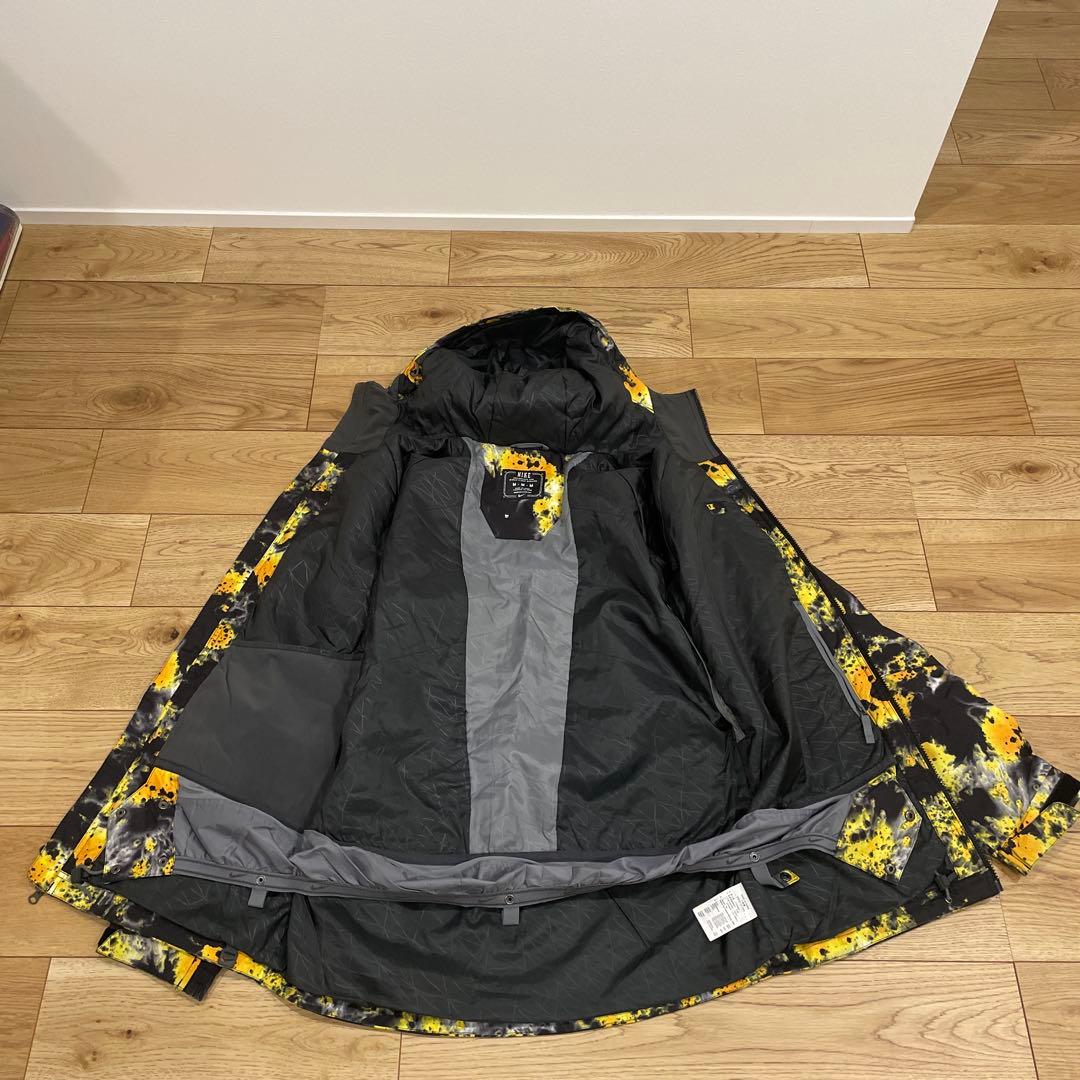 NIKE nike スノーボード用ウェア 黒・黄色・グレー カモフラージュ