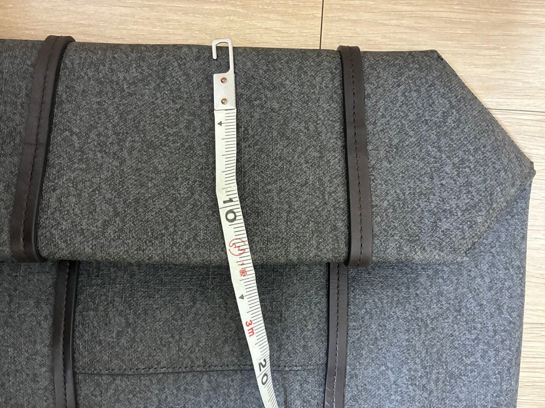 TUMIトートバッグ。