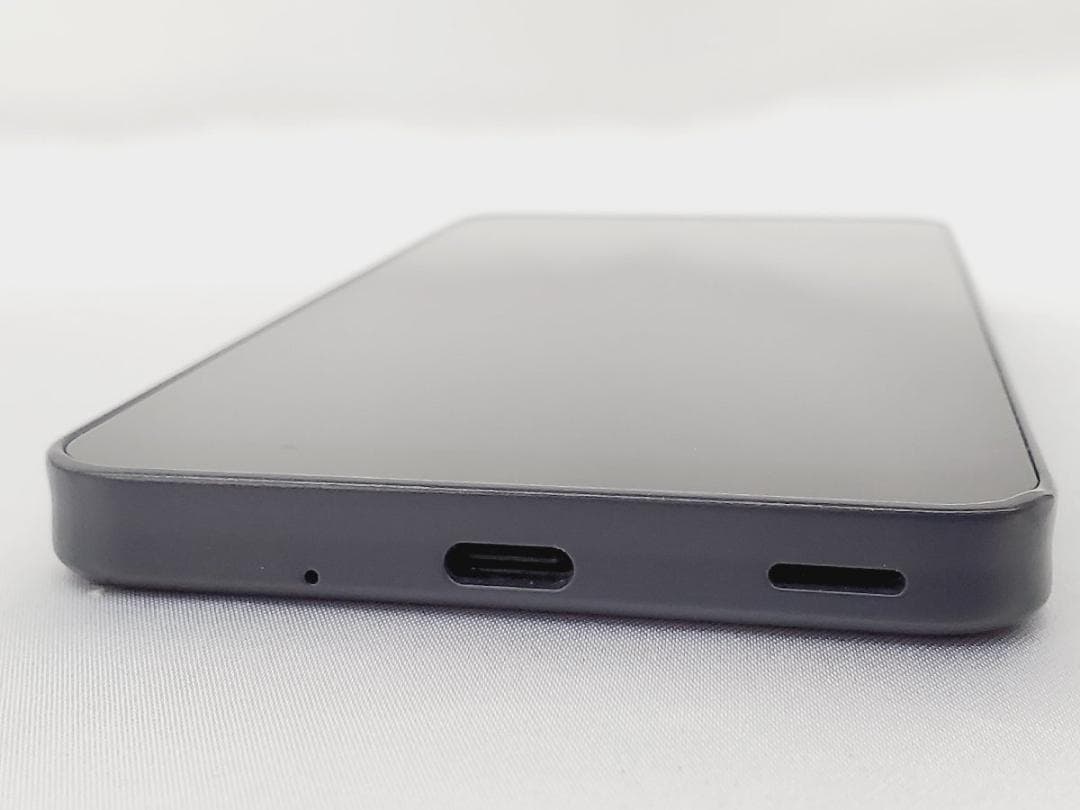 【美品】SHARP AQUOS Wish3 A303SH ブラック