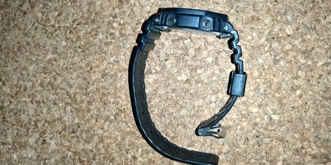 カシオ G-SHOCK タフソーラー ブルートゥース GA-B2100 黒