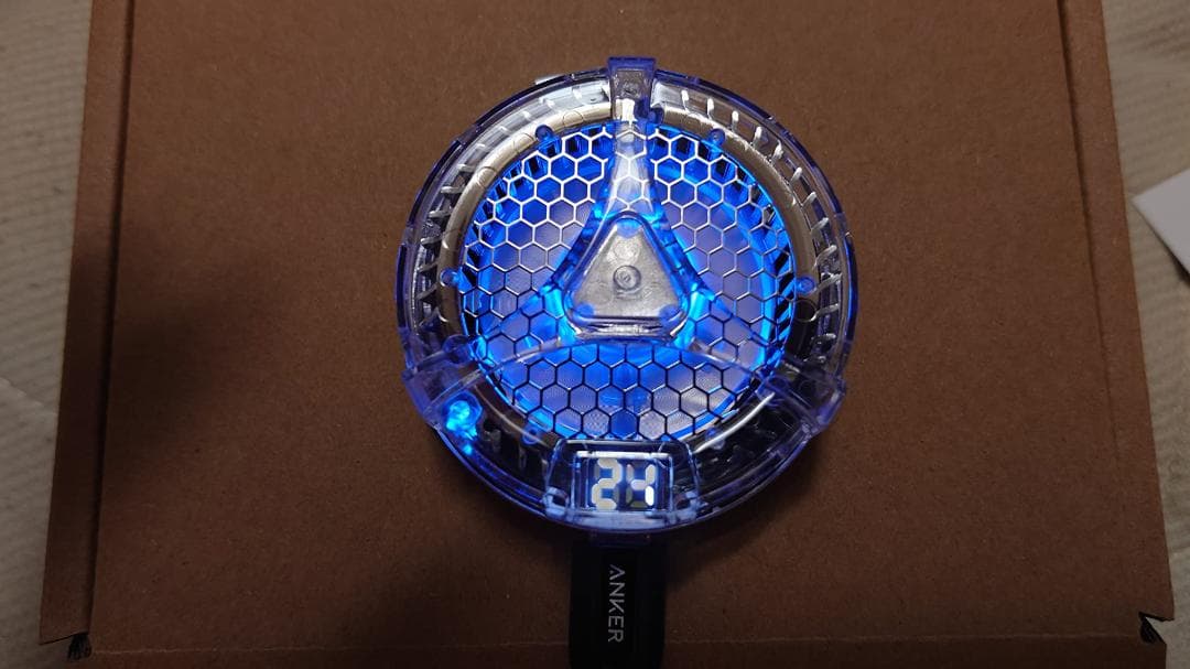 スマホ冷却ファン 2段階パワー調節可能