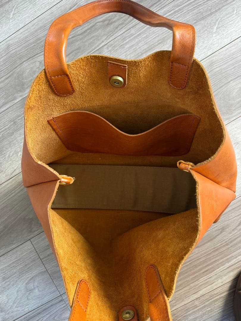 ブラウンレザートートバッグ　SLOW