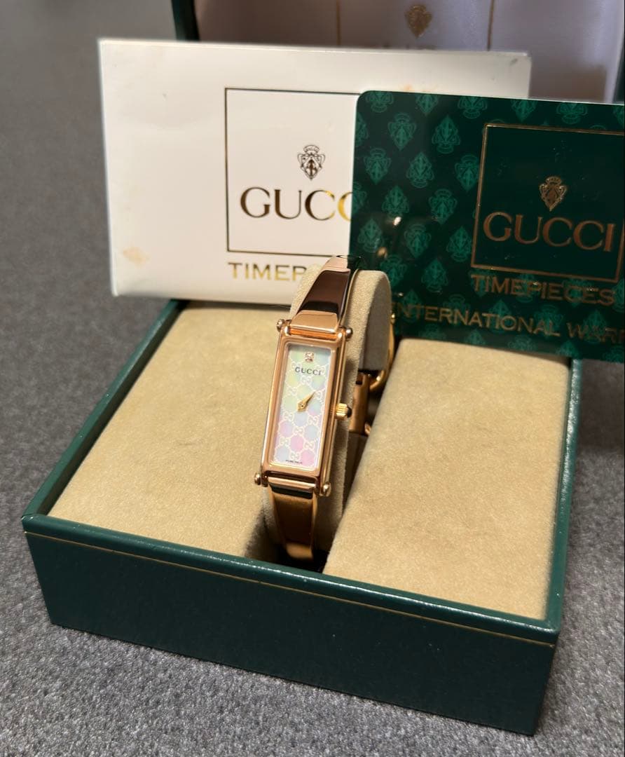 極美品 グッチ 腕時計 バングルウォッチ1500L ゴールド 1Pダイヤ文字盤