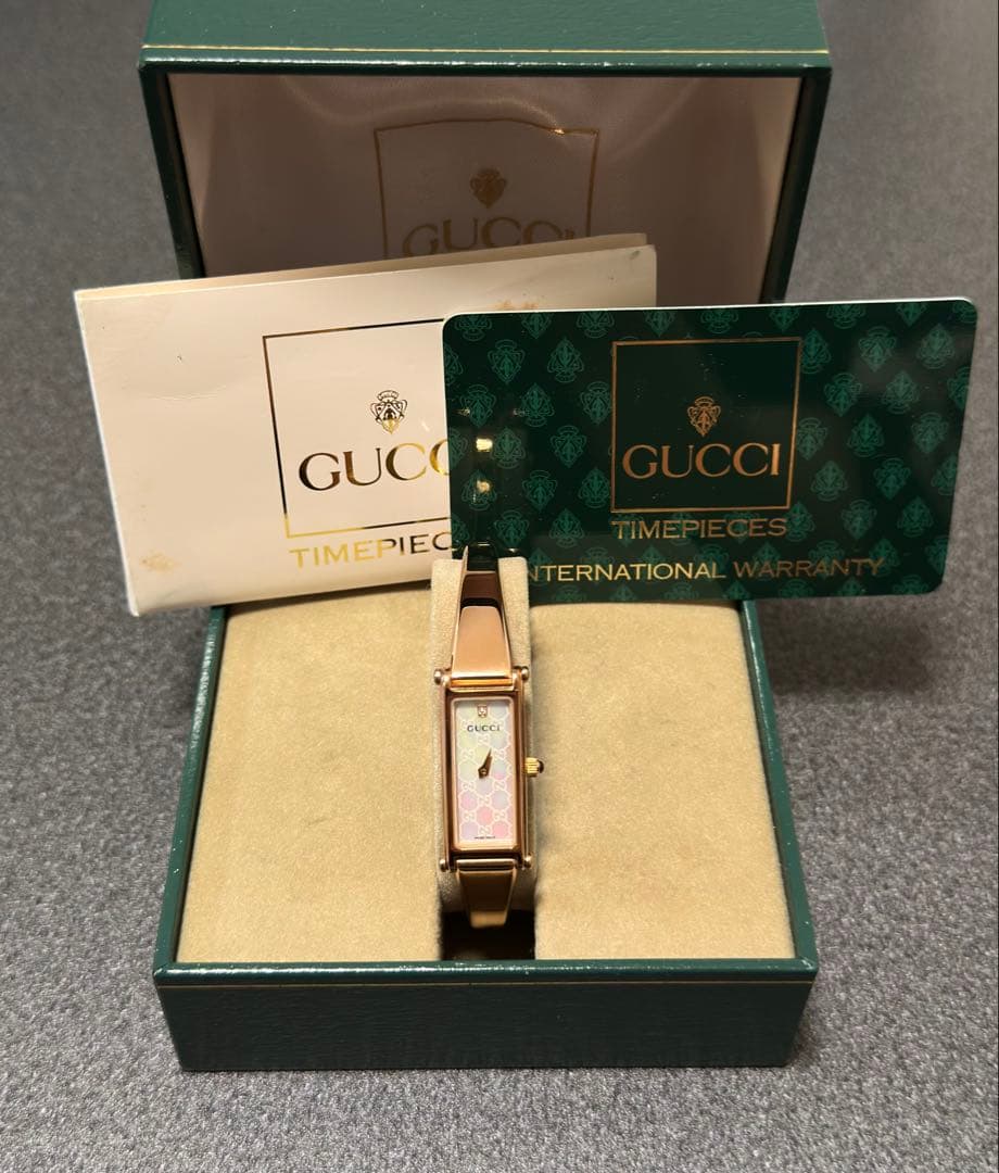 極美品 グッチ 腕時計 バングルウォッチ1500L ゴールド 1Pダイヤ文字盤