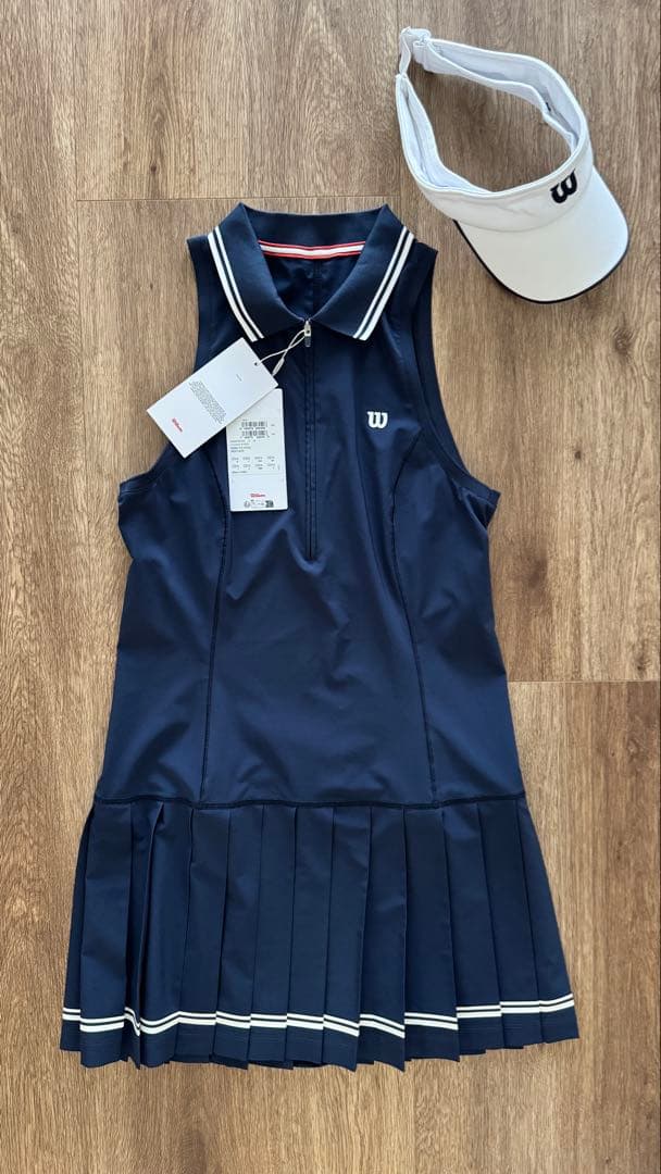 Wilson テニスワンピース + バイザー付き
