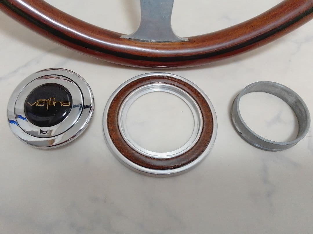 VERONA ヴェローナ victoria ウッドステアリング 外径約37cm