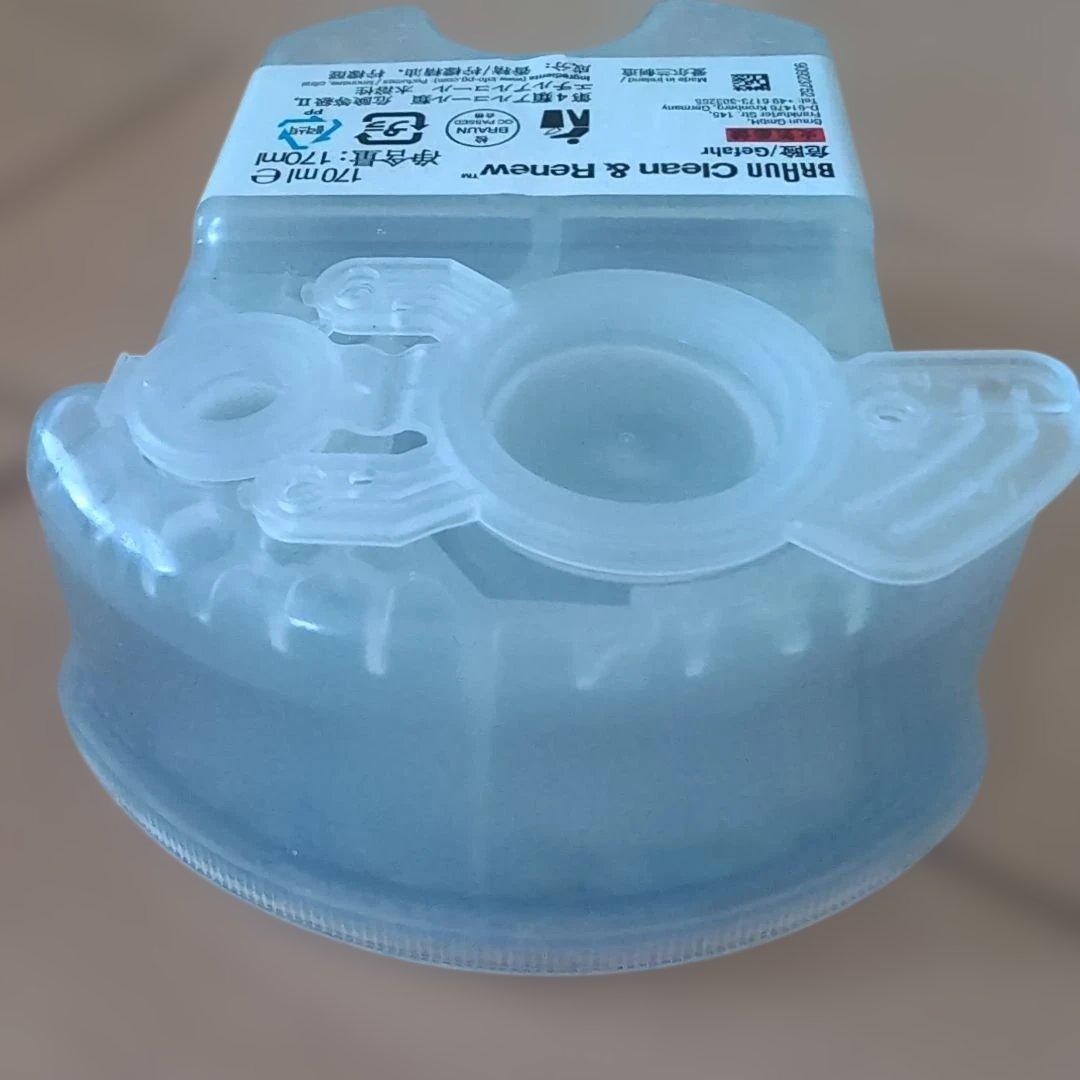 ​【洗浄液6個付！】ブラウン シリーズ7 70-S7001cc