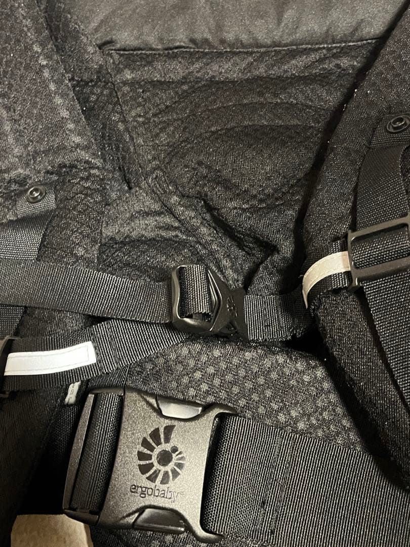 ergobaby エルゴ 抱っこ紐 ブラック 黒 OMNI Breeze