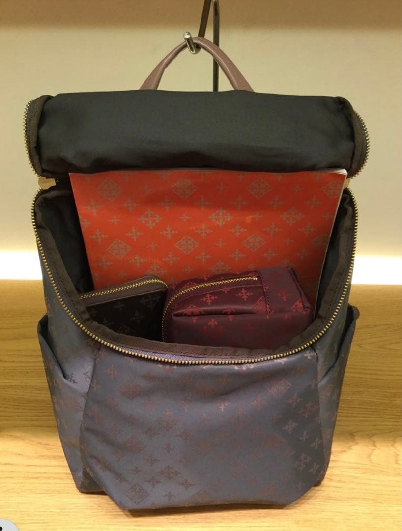 ラシットシンプルリュック